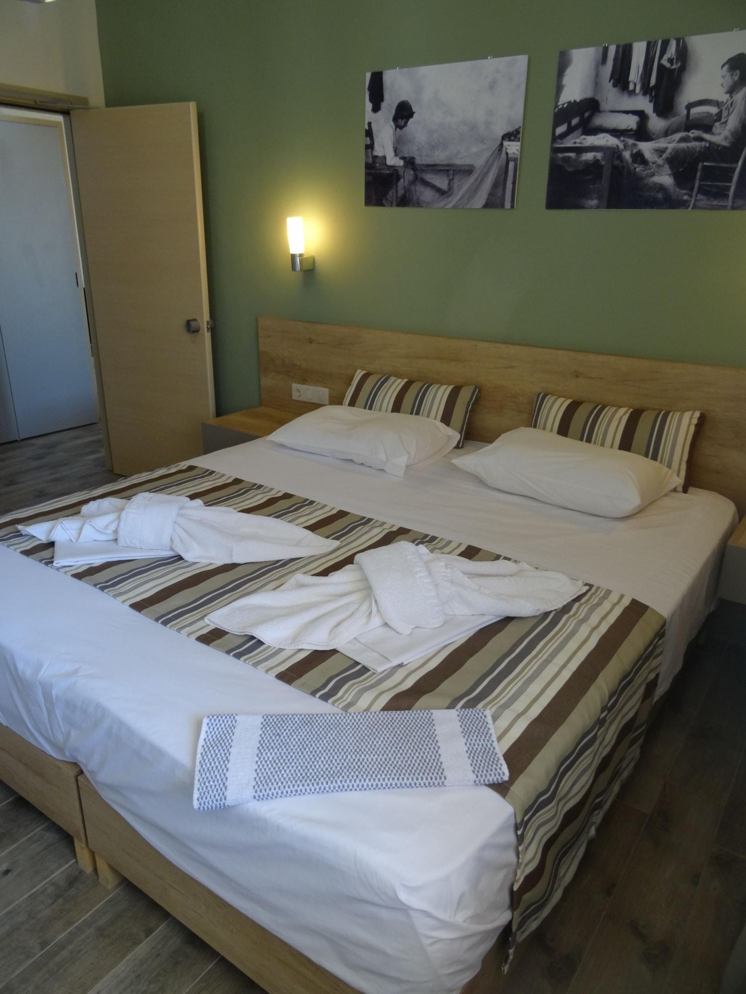 Horizon Beach Hotel Плакиас Екстериор снимка